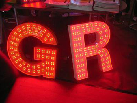 霍山LED发光字有哪些优势？